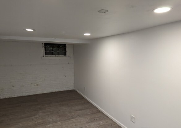 Building Photo - Newly Renovated 3-Bedroom Apartment in Michigan City - $1095
