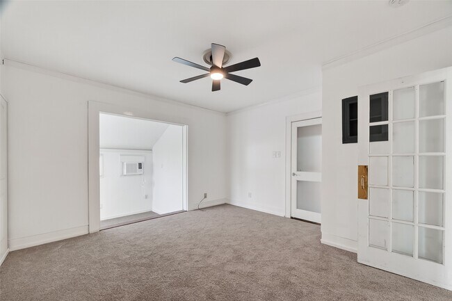 Building Photo - 5618 Belmark St