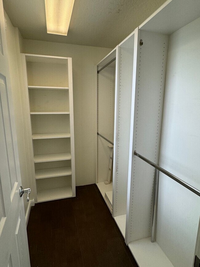 Building Photo - Beautiful Lake Nona Townhome