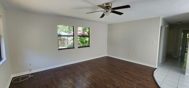 Building Photo - 3/2 1 car garage in Vero Beach