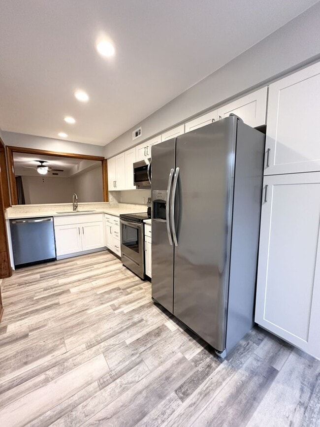 Building Photo - Great condo in Pelican Dunes!