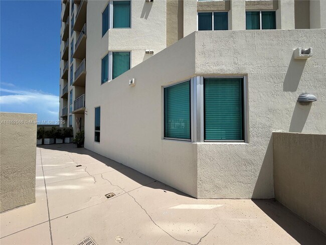 Building Photo - 9055 SW 73rd Ct