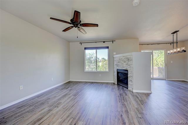 Building Photo - 835 Ridgebury Pl