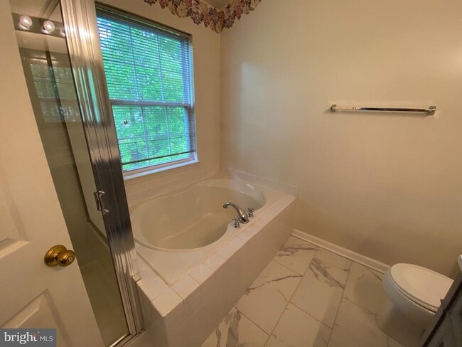 Building Photo - 4110 Flower Box Ct