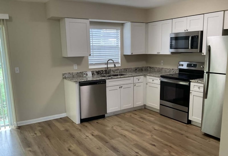 Building Photo - 2006 E Humphrey St