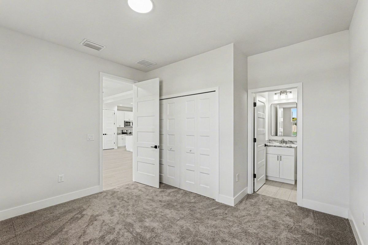 Building Photo - 276 Americana Blvd NW