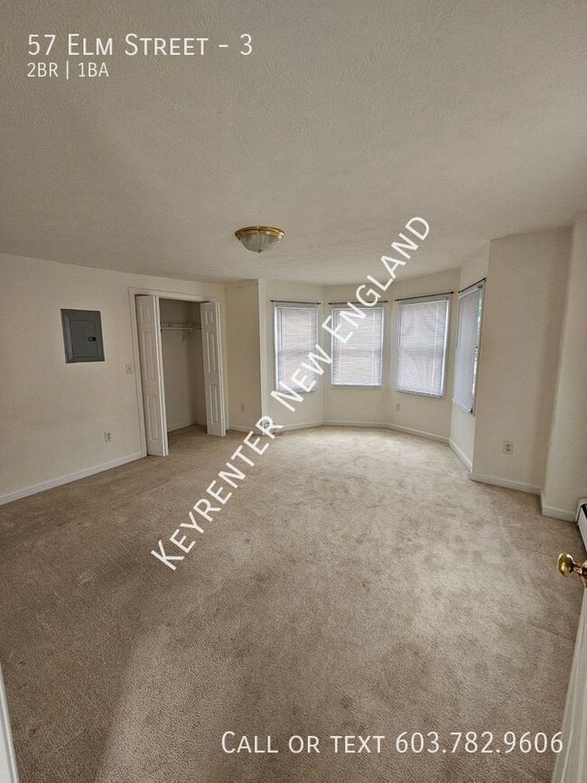 Building Photo - 57 Elm St
