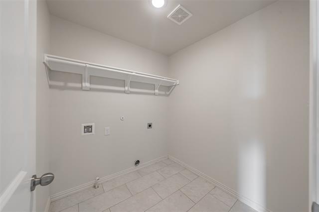 Building Photo - 6215 Roby Dr