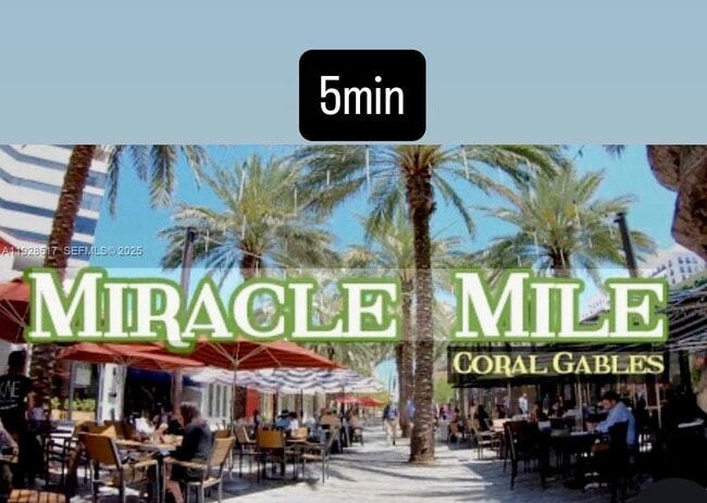 Building Photo - 3675 SW 26th St