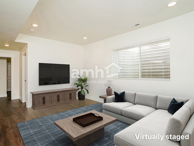 Building Photo - 11503 W Mesquite St