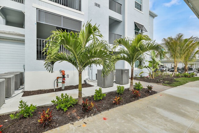 Separate storage closet included! - 14091 Heritage Landing Blvd