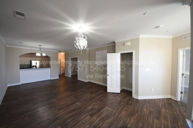 Building Photo - 504 Fishers Ct