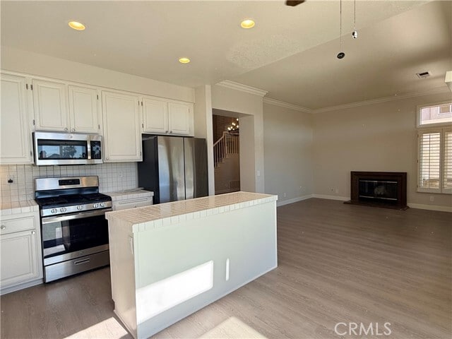 Building Photo - 24946 Eaton Ln