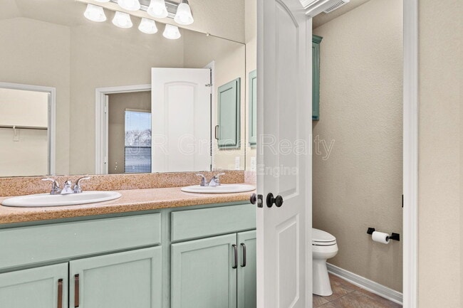 Building Photo - 10512 Condor Loop