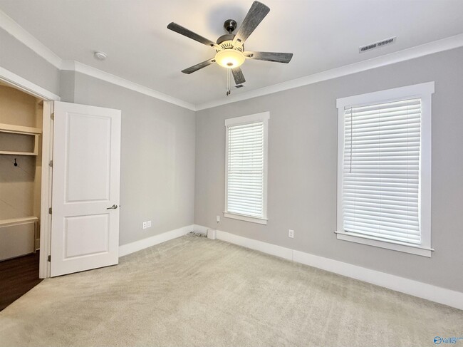 Building Photo - 190 Kearny St