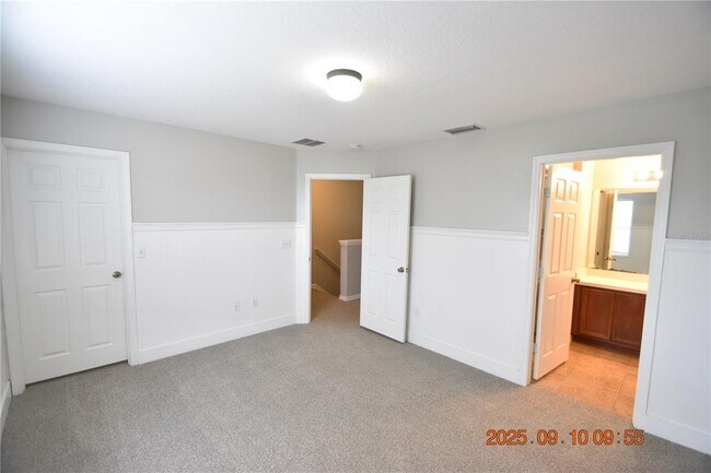 Building Photo - 2447 Hibiscus Bay Ln