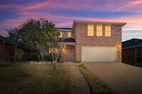 Building Photo - 104 Lakefront Dr