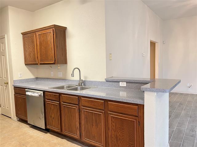 Building Photo - 1704 Vista Verde Cir