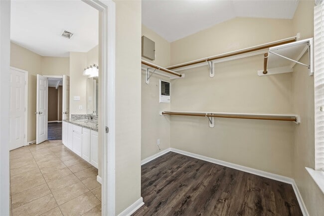 Building Photo - 12108 E Canyon Trace Dr