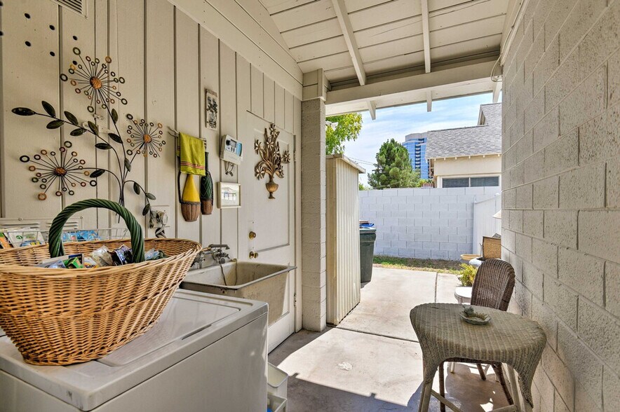 Building Photo - 2731 N 3rd Ave