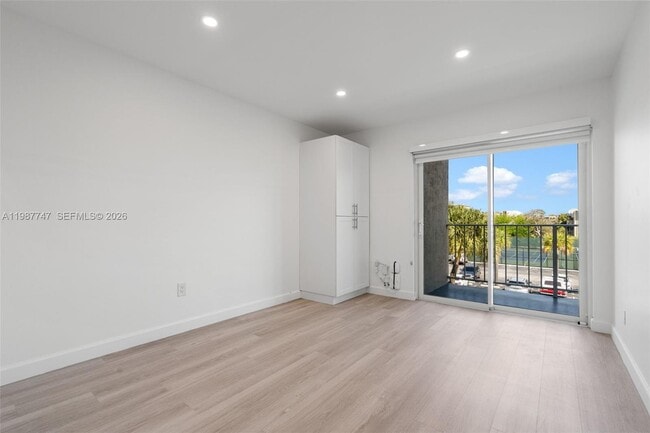 Building Photo - 7765 SW 86th St