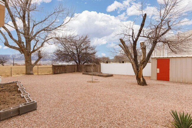 Building Photo - 429Guerrero