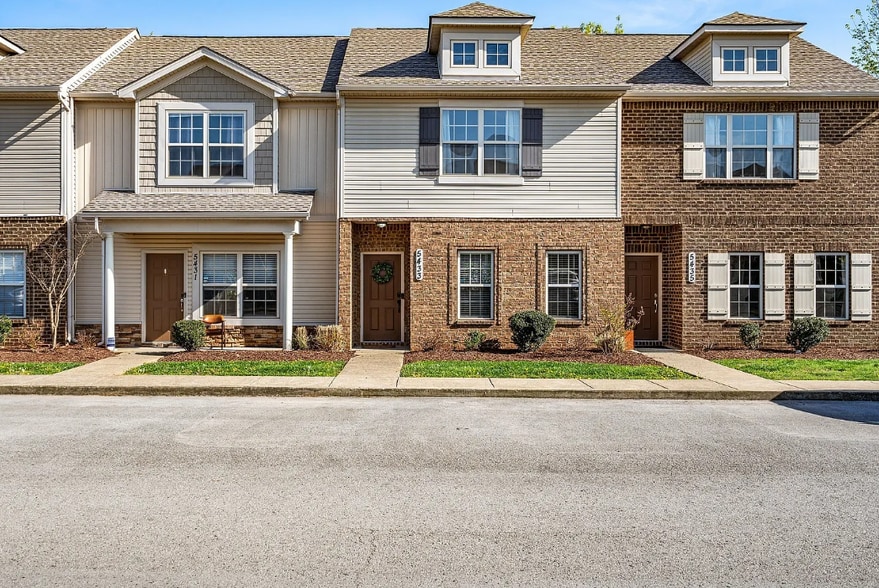 Building Photo - 5433 Perlou Ln