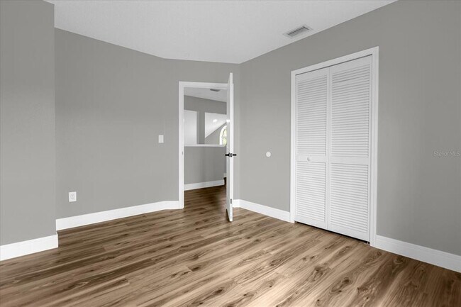 Building Photo - 3000 Bransbury Ct