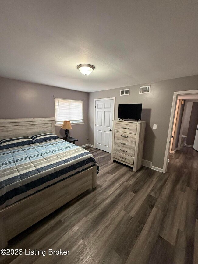 Building Photo - 4535 Stonestreet Rd