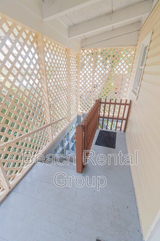 Building Photo - 4718 Seaview St