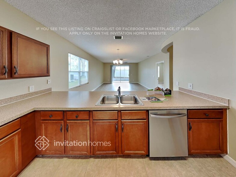 Building Photo - 950 Riviera Point Dr