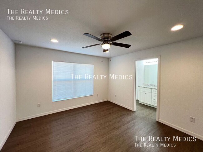 Building Photo - 391 Malauka Loop