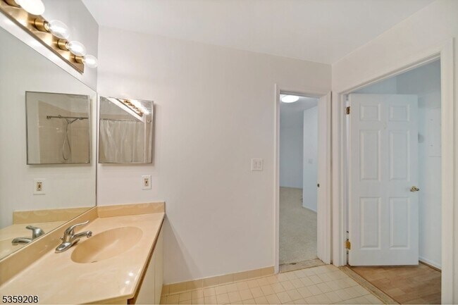 Building Photo - 1449 Teresa Dr