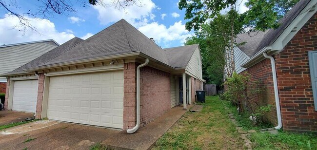 Primary Photo - 1532 Beaver Trail Dr