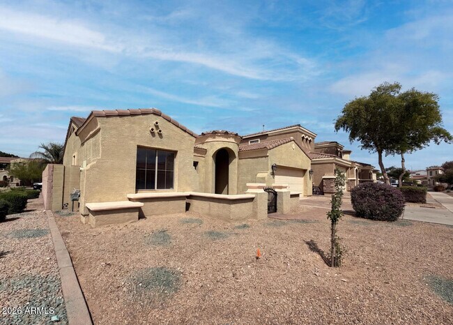 Building Photo - 606 W Beautiful Ln