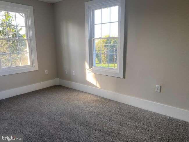 Building Photo - 10141 Liberty Rd