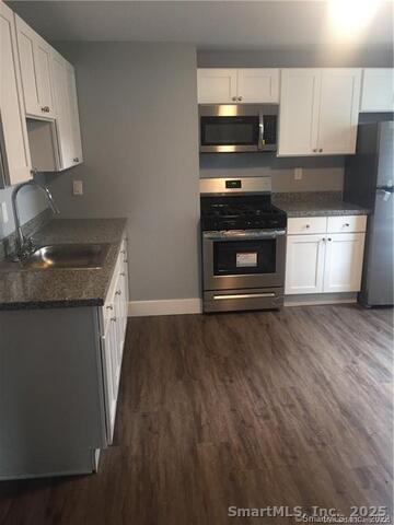 Building Photo - 102 Lombard St