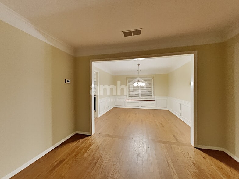 Building Photo - 4383 Laughlin Ct NW