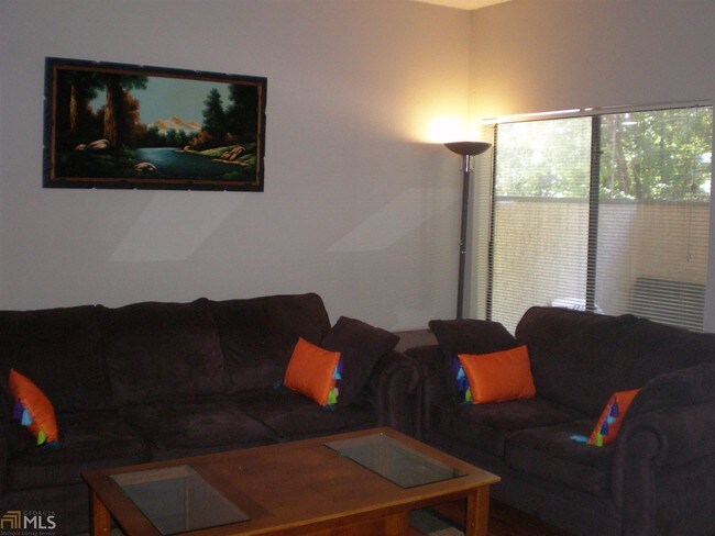 Building Photo - 1962 Spectrum Cir