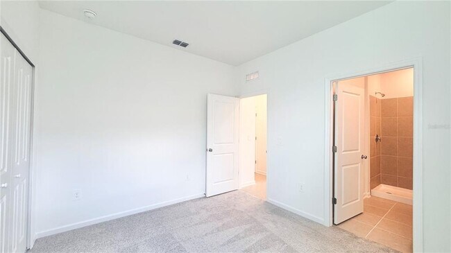 Building Photo - 5157 Green Belt Dr