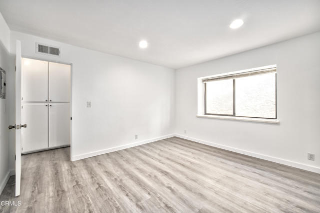 Building Photo - 5321 Colodny Dr