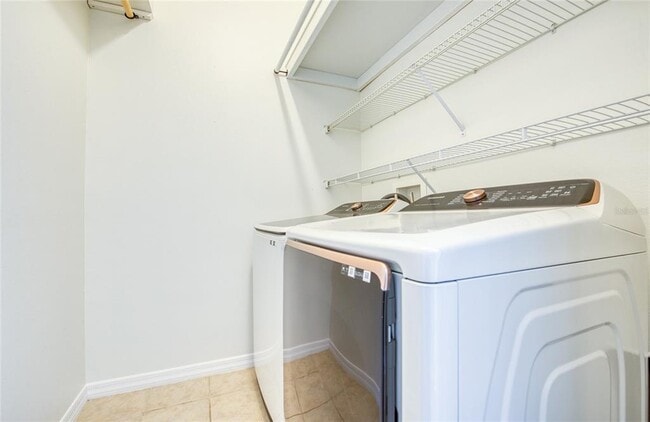 Building Photo - 4670 69th Pl N