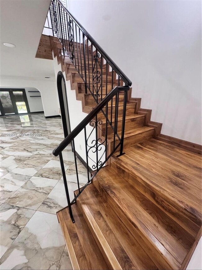 Building Photo - 3994 Estepona Ave