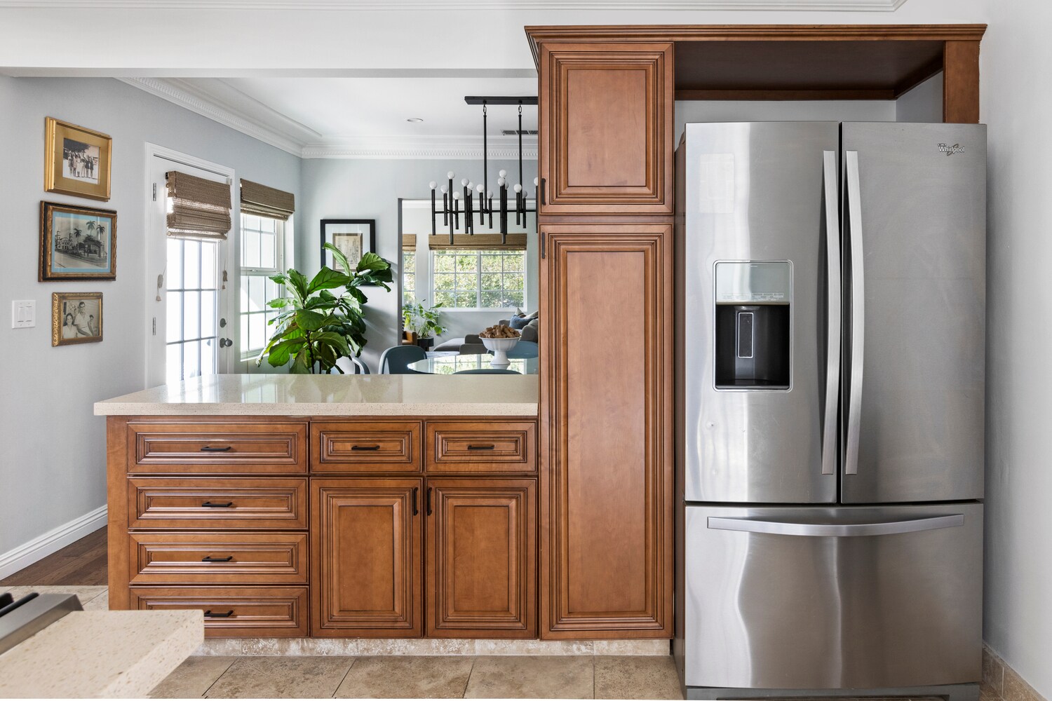 Building Photo - 1772 S Orange Grove Ave