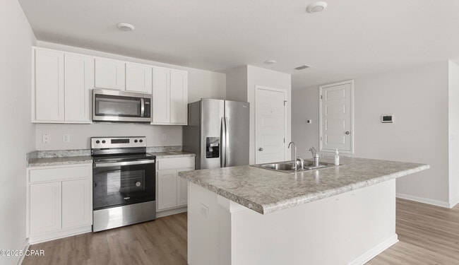 Building Photo - 6644 Slabinski Ln