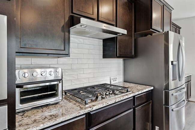 Building Photo - 8100 Copper Prairie Bend