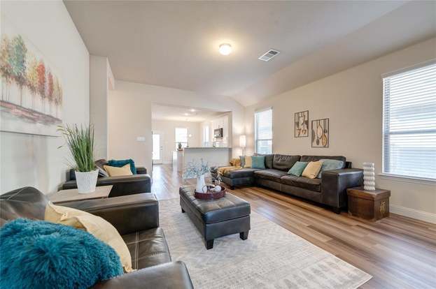 Building Photo - 3017 Bella Lago Dr