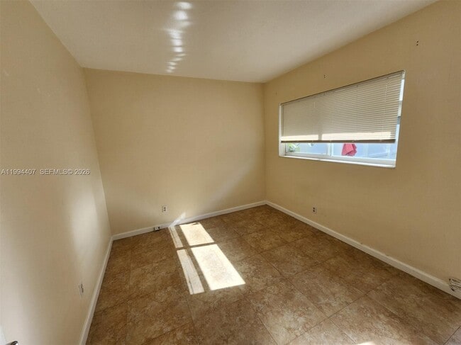 Building Photo - 820 Cypress Park Way