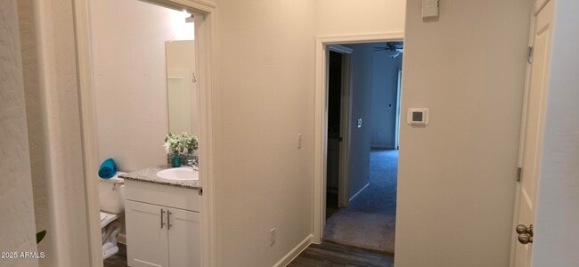 Building Photo - 701 Dylan Ct