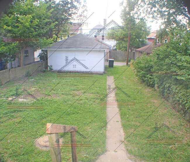 Building Photo - Illinois Estate: New Year, New Home: 50% O...